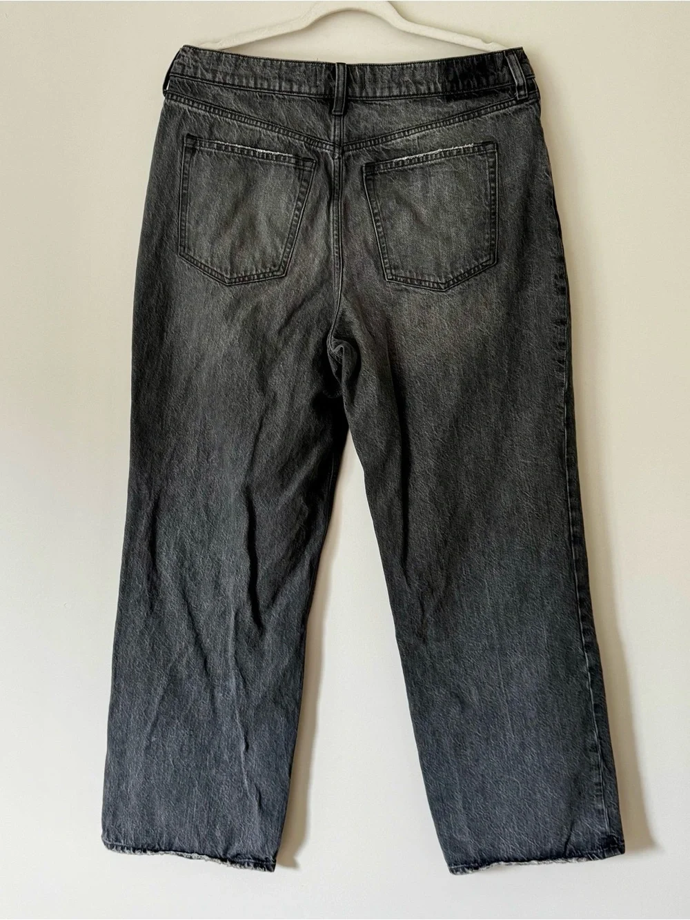 Abercrombie & Fitch High Rise Loose Jeans, Grey Wash Denim – Size 31